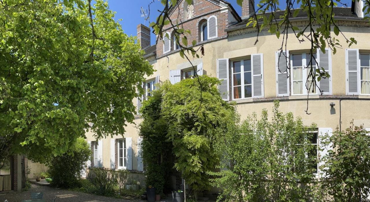 La Demeure D'Othe Bed and Breakfast Sormery Exteriör bild