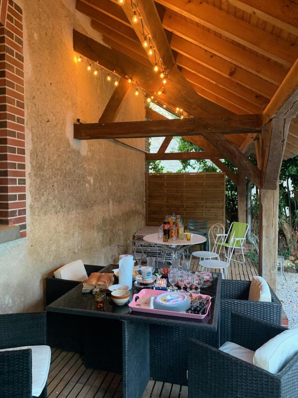 La Demeure D'Othe Bed and Breakfast Sormery Exteriör bild